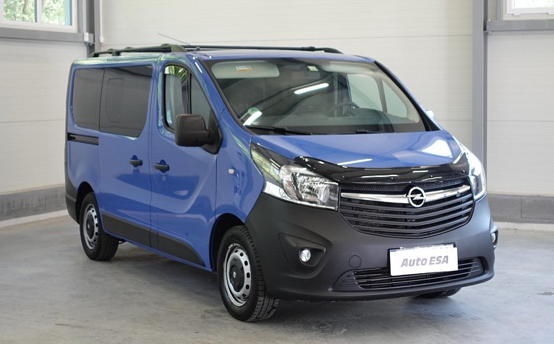 Opel Vivaro 1.6CDTi Bussines 9míst