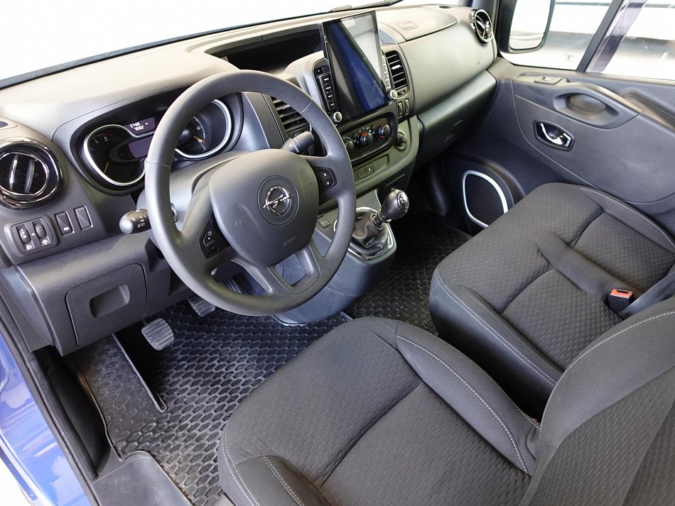 Opel Vivaro 1.6CDTi Bussines 9míst