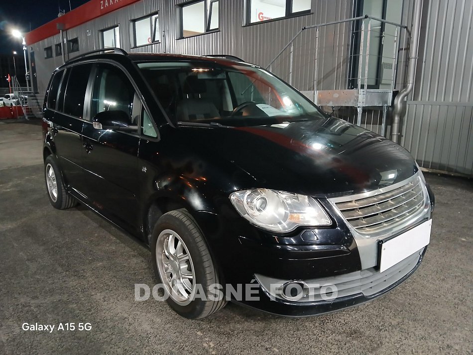 Volkswagen Touran 1.4 TSi 