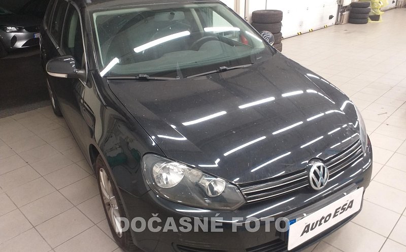 Volkswagen Golf 1.6 TDi 