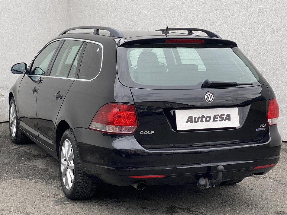 Volkswagen Golf 1.6 TDi 