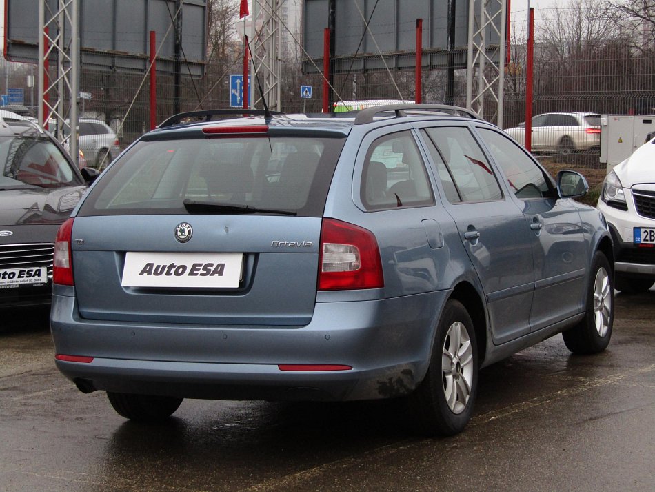 Škoda Octavia II 1.6TDi Elegance