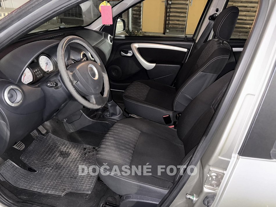 Dacia Sandero 1.2 16V 