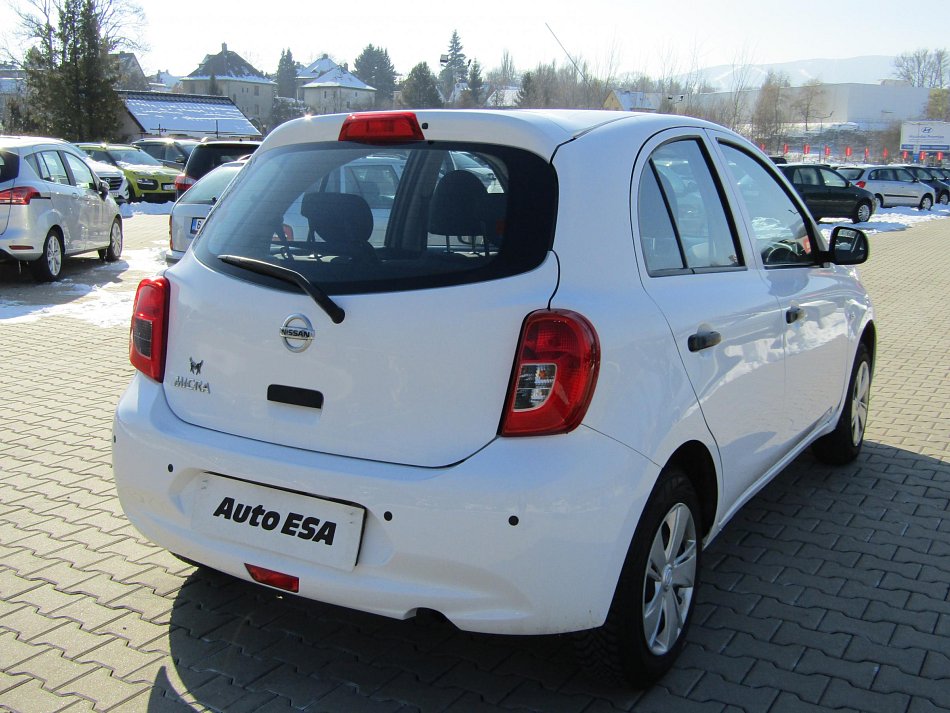 Nissan Micra 1.2i 