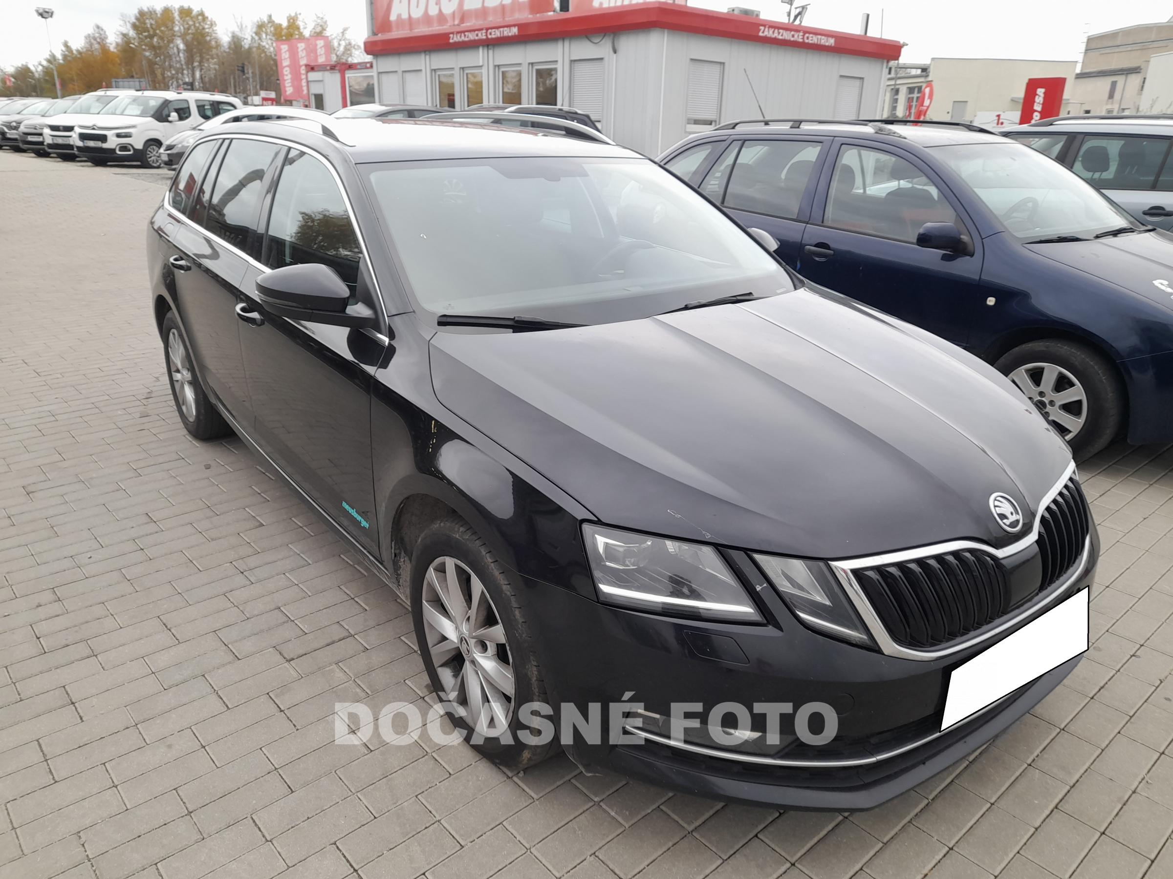 Škoda Octavia III, 2017 - pohled č. 3