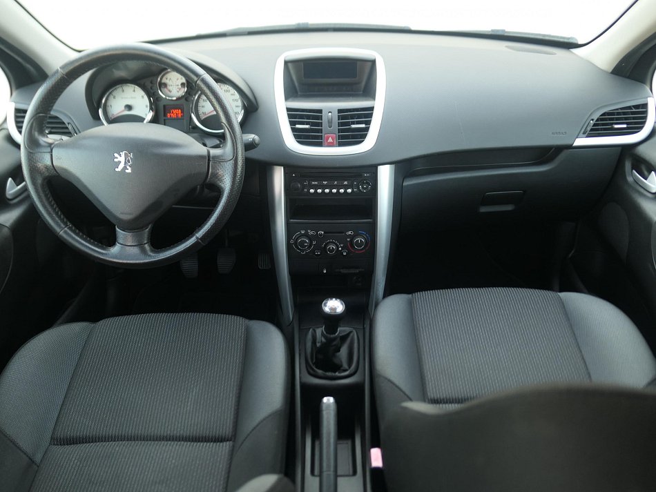 Peugeot 207 1.4 i 