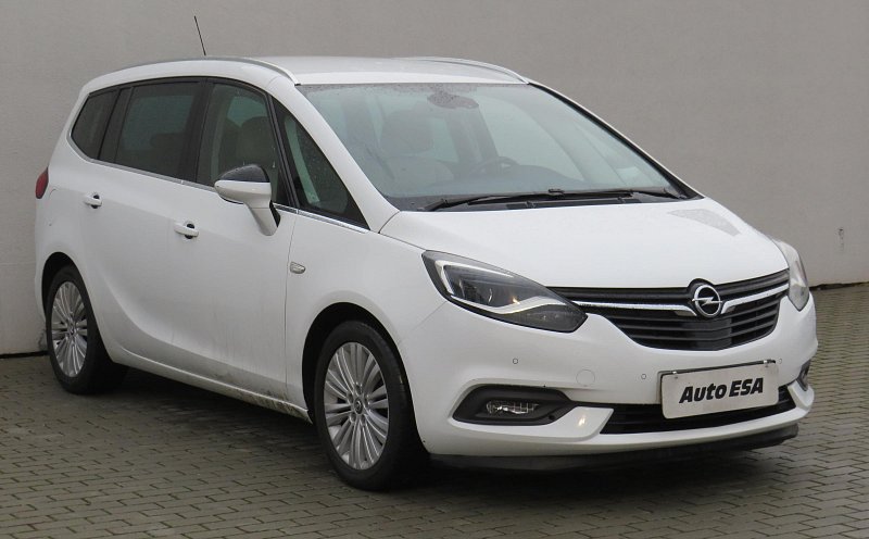 Opel Zafira 2.0CDTi 