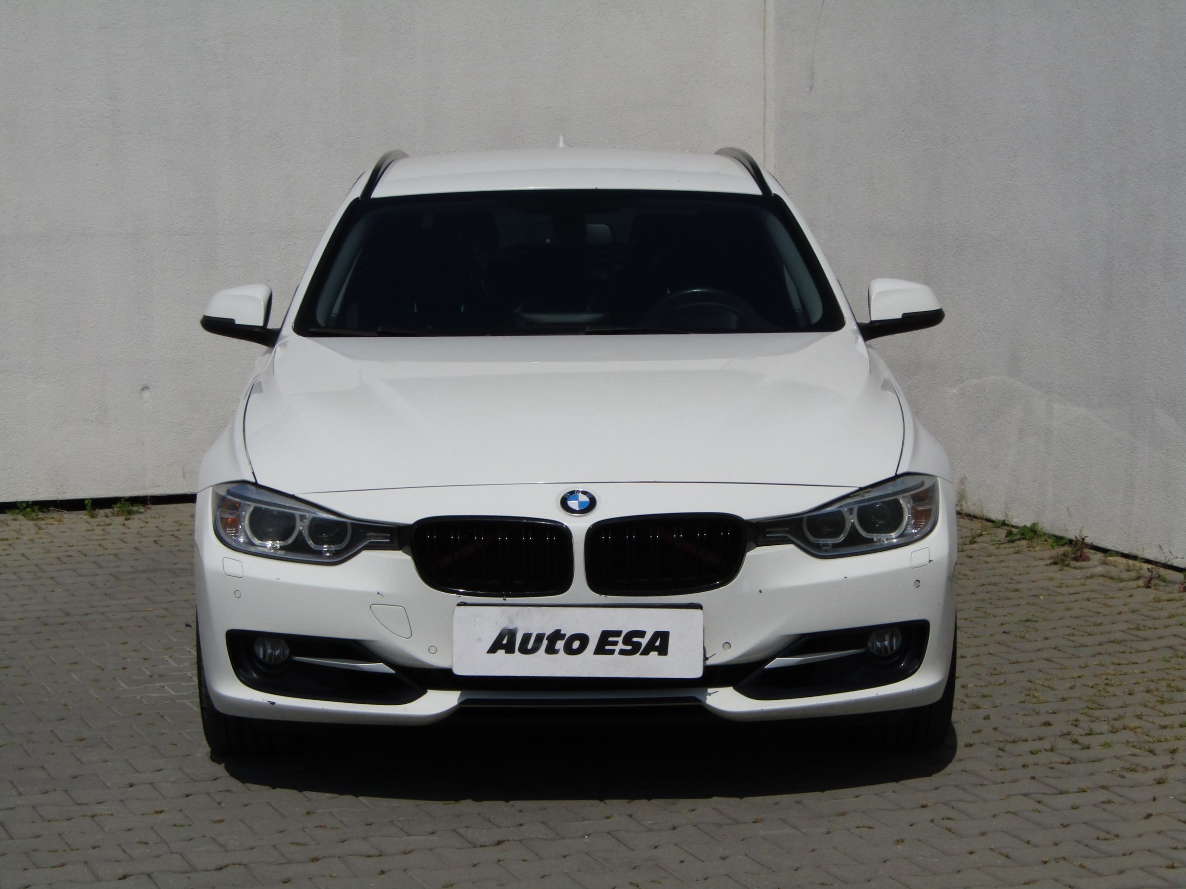 BMW Řada 3, 2013 - pohled č. 2