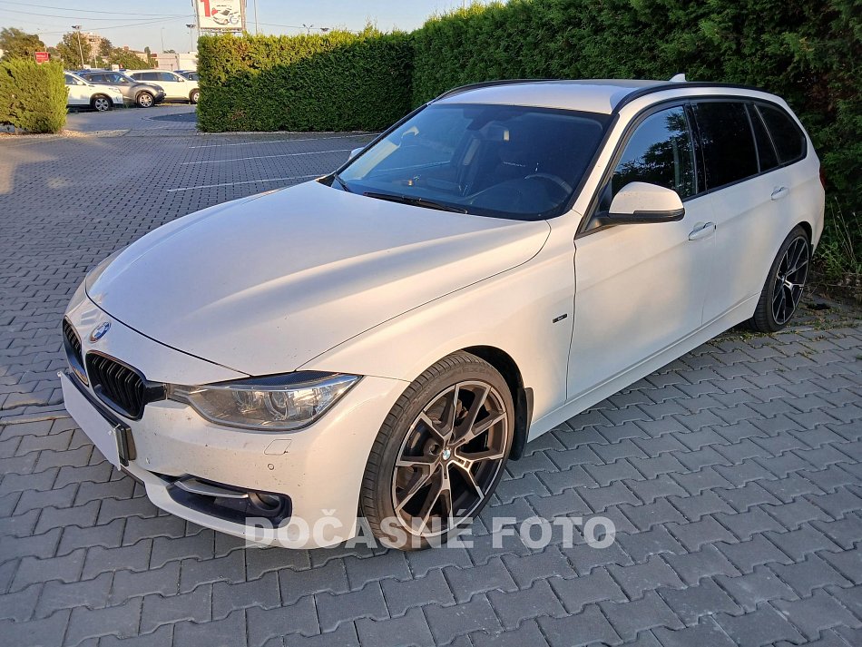 BMW Řada 3 2.0 D Sport 325