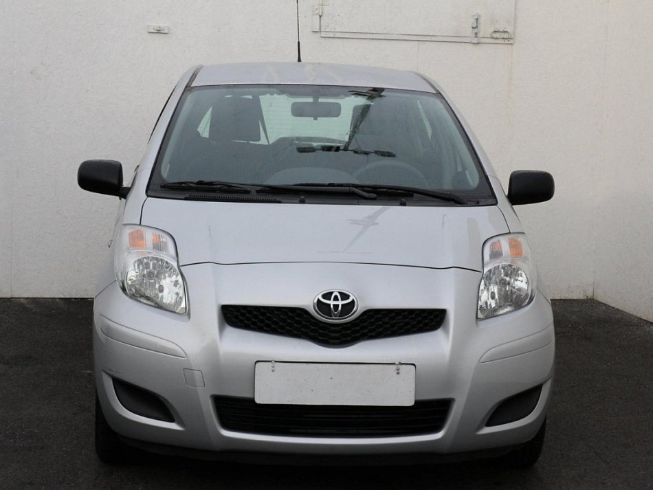 Toyota Yaris 1.3i 