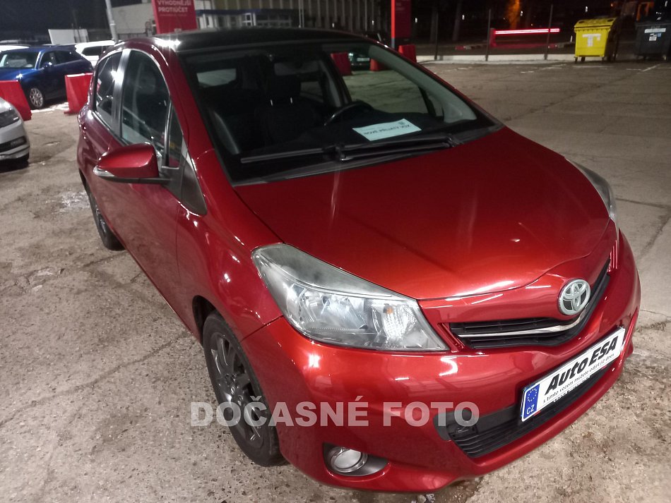 Toyota Yaris 1.3 i 