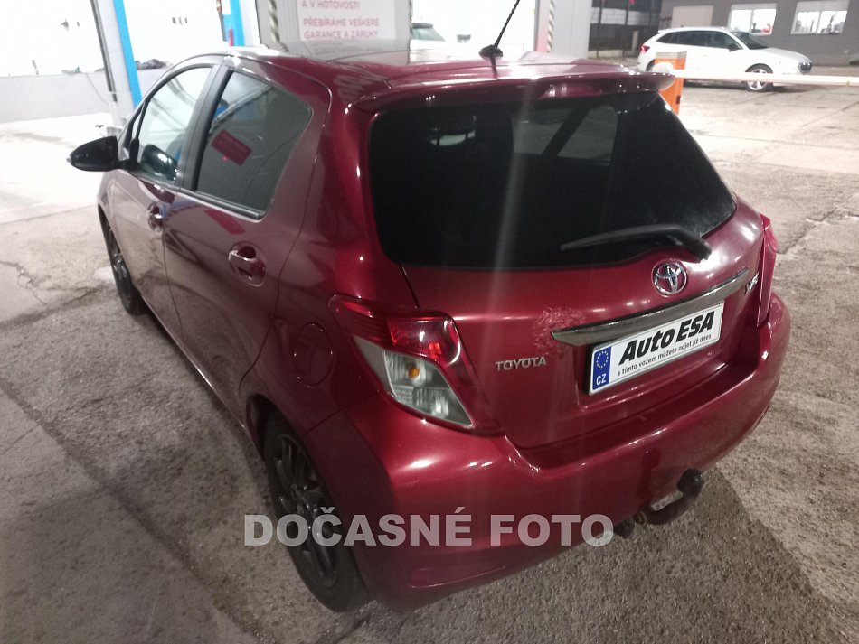 Toyota Yaris 1.3 i 