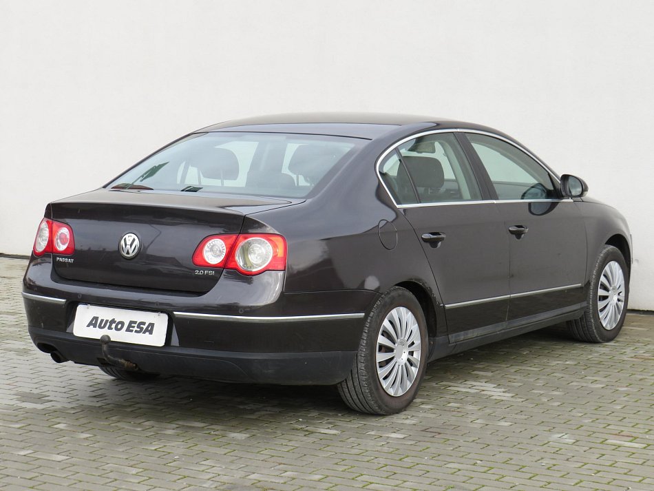 Volkswagen Passat 2.0FSI 