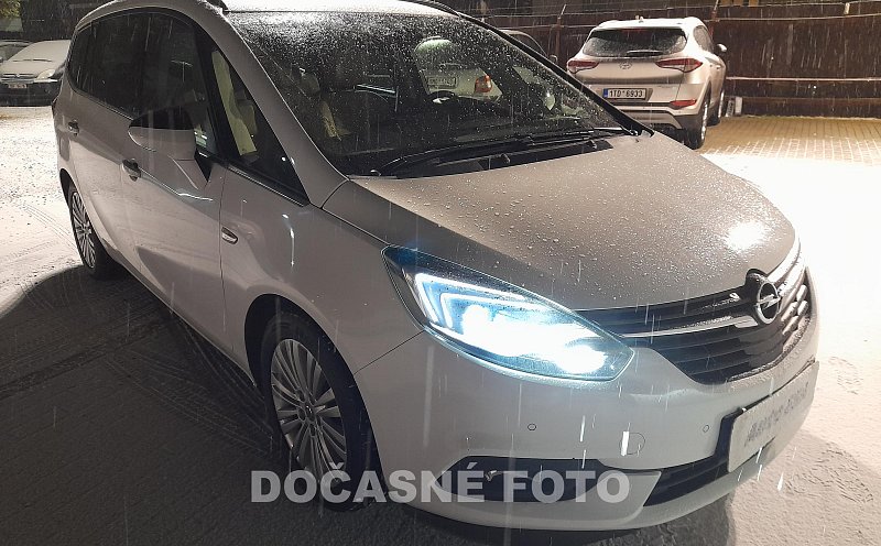 Opel Zafira 2.0CDTi 