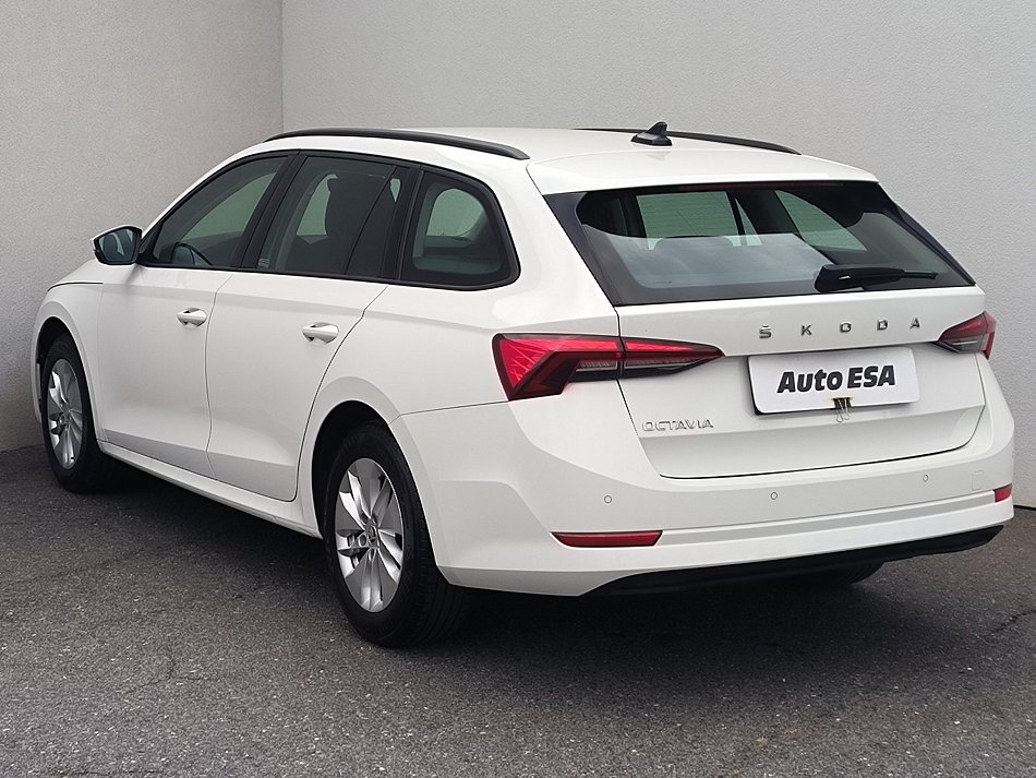 Škoda Octavia IV 1.5TSI Ambition Plus