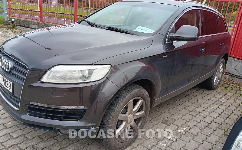 Audi Q7 3.0TDi  Quattro