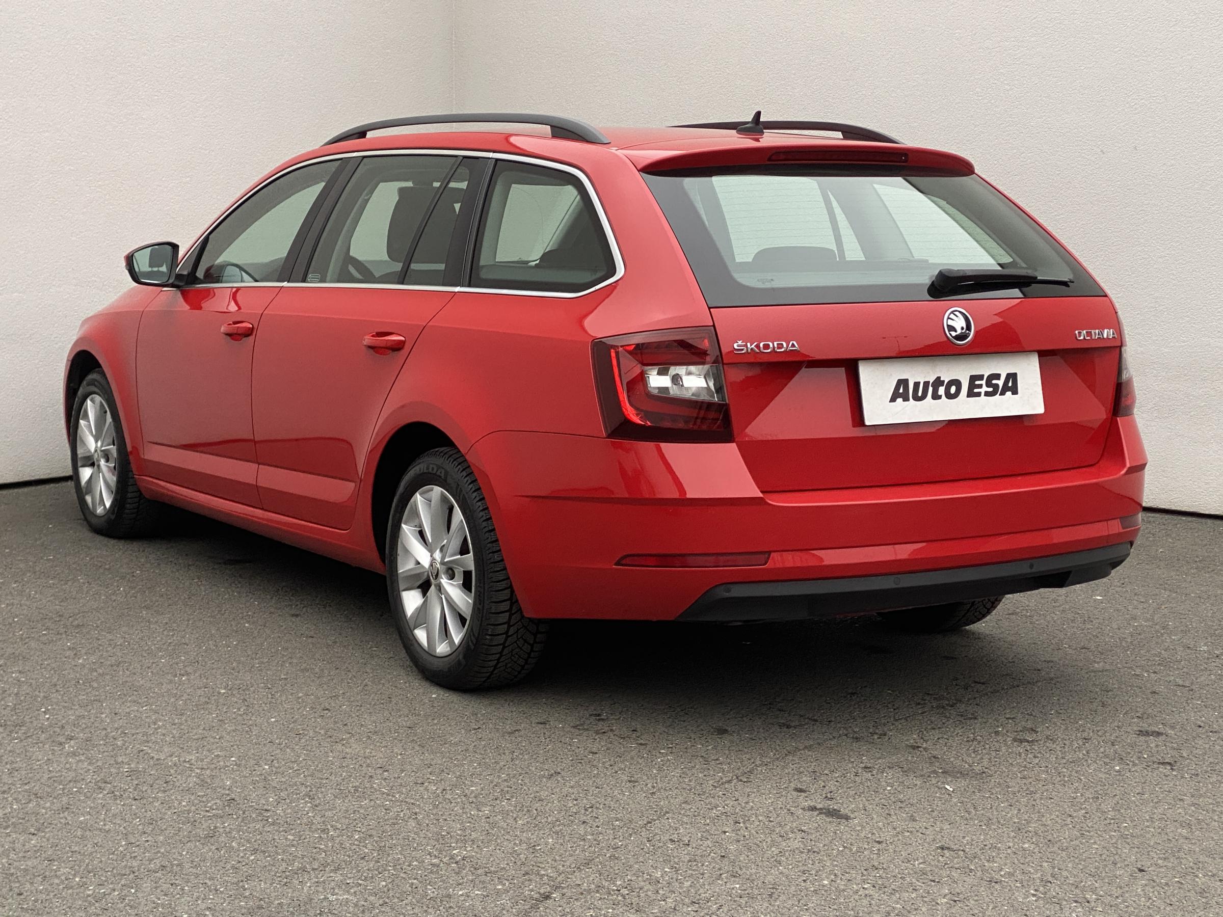 Škoda Octavia III, 2019 - pohled č. 6