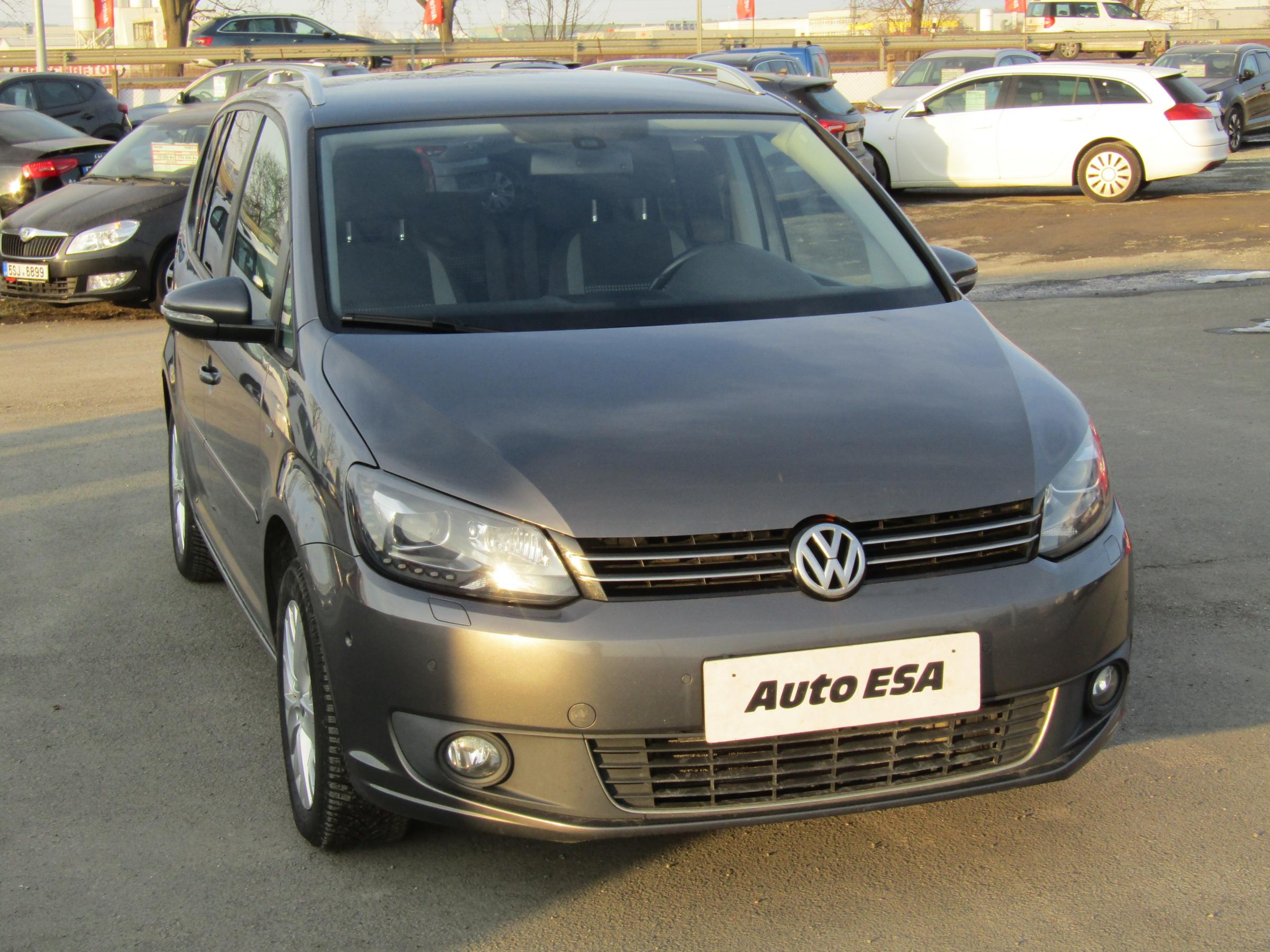 Volkswagen Touran, 2013