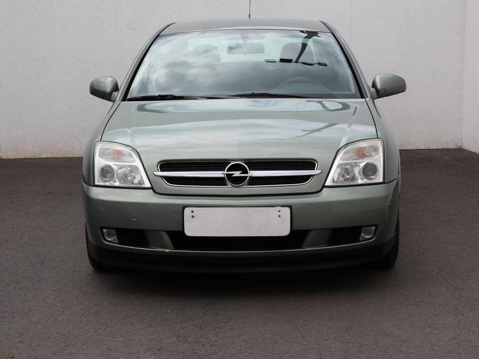 Opel Vectra 2.2i 