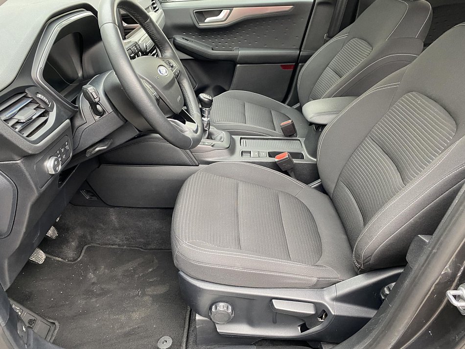 Ford Kuga 1.5 EB Titanium