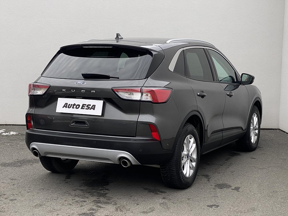 Ford Kuga 1.5 EB Titanium