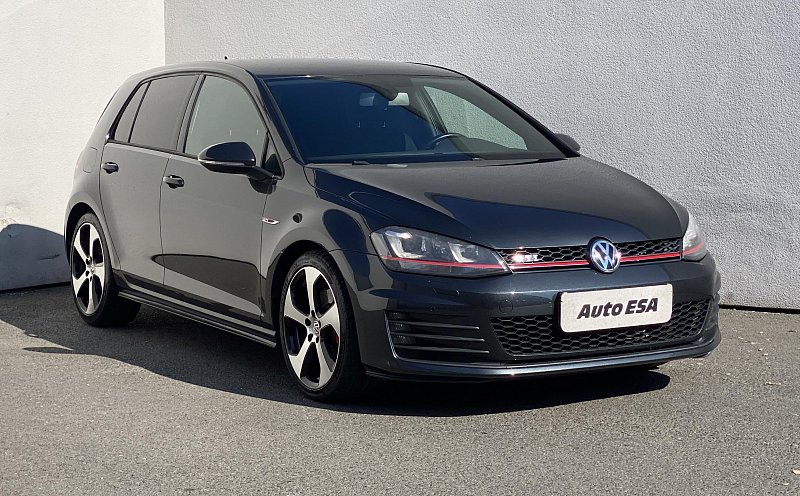 Volkswagen Golf 2.0 TSi GTi