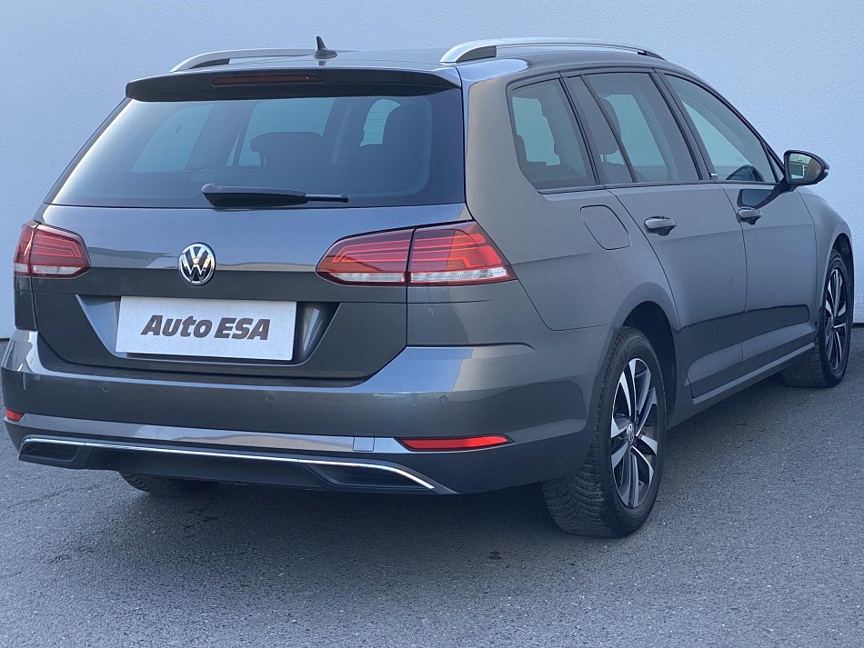 Volkswagen Golf 1.6 TDi United