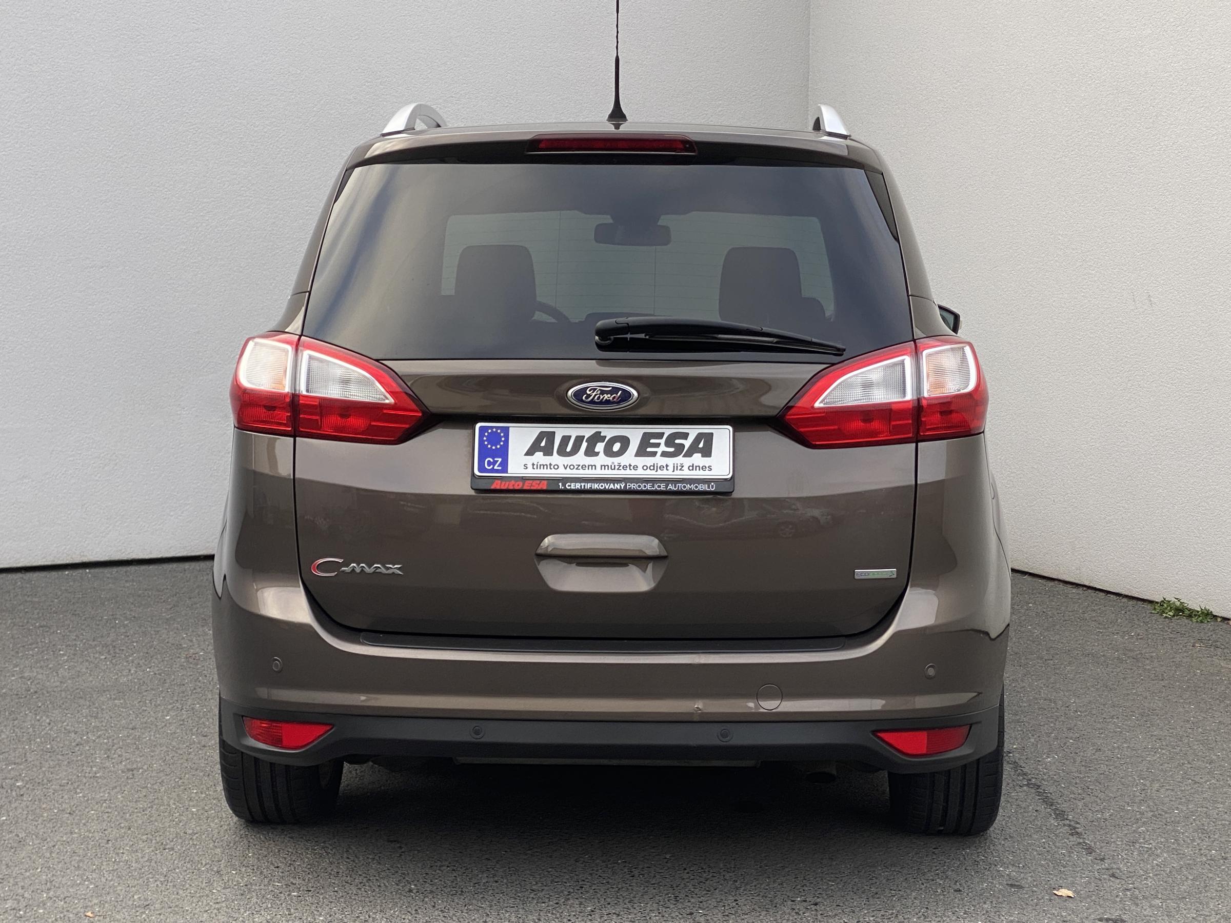 Ford Grand C-MAX, 2016 - pohled č. 5