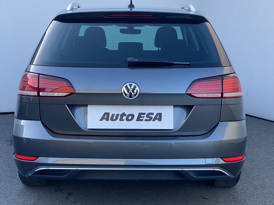 Volkswagen Golf 1.6 TDi United