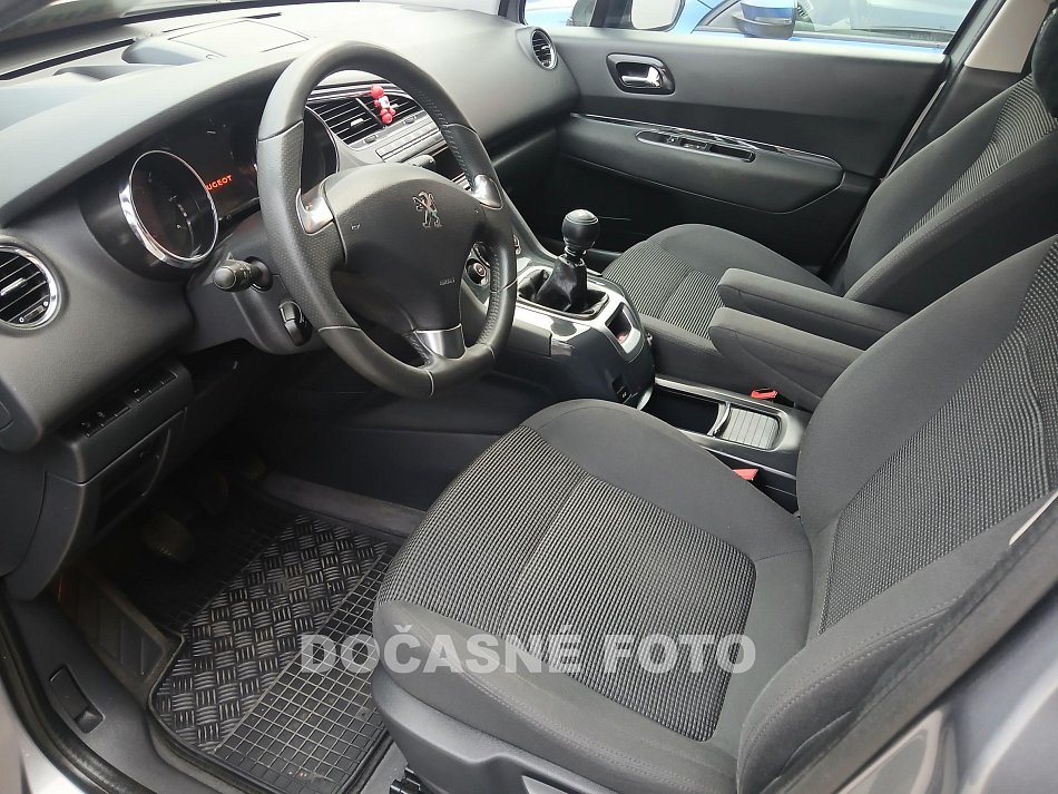 Peugeot 5008 1.6HDI 