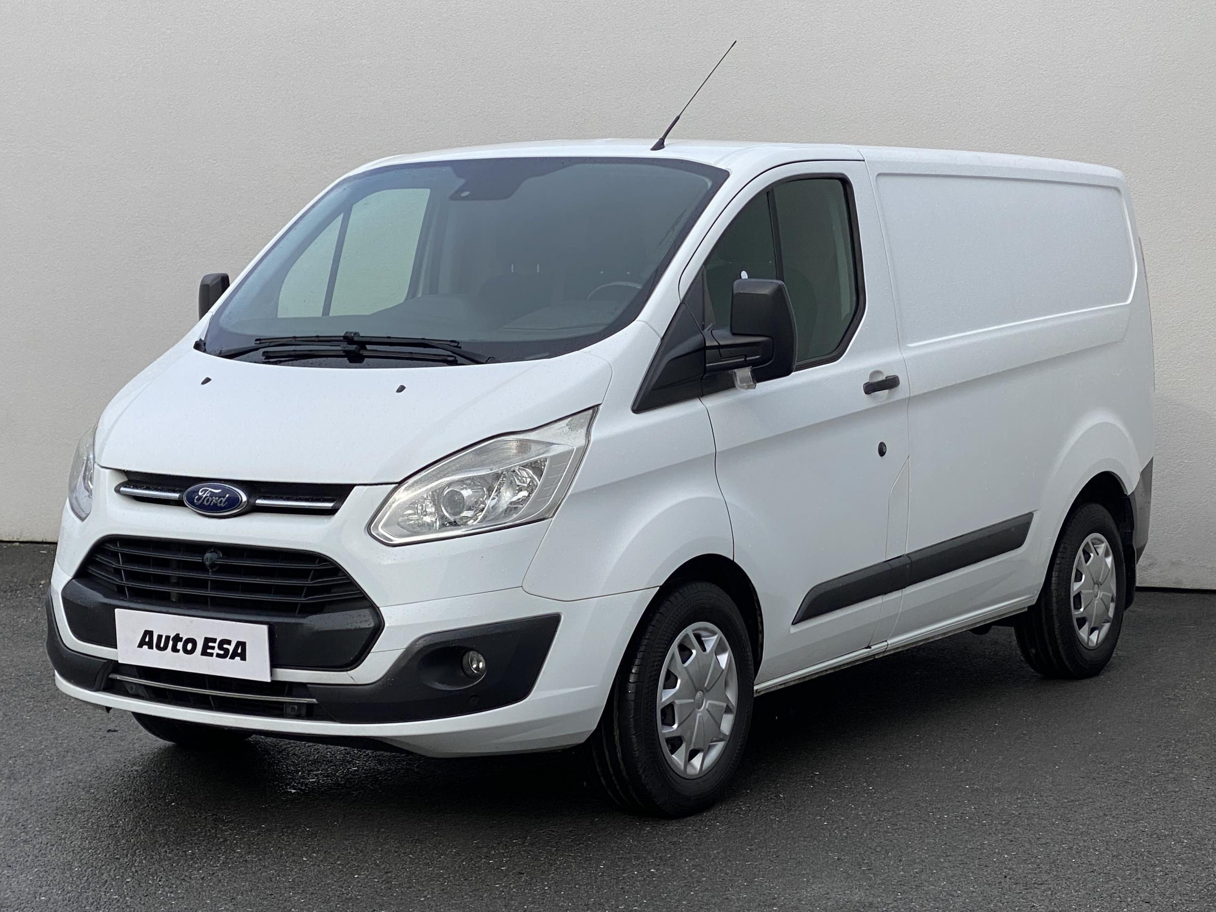 Ford Transit Custom, 2016 - pohled č. 3