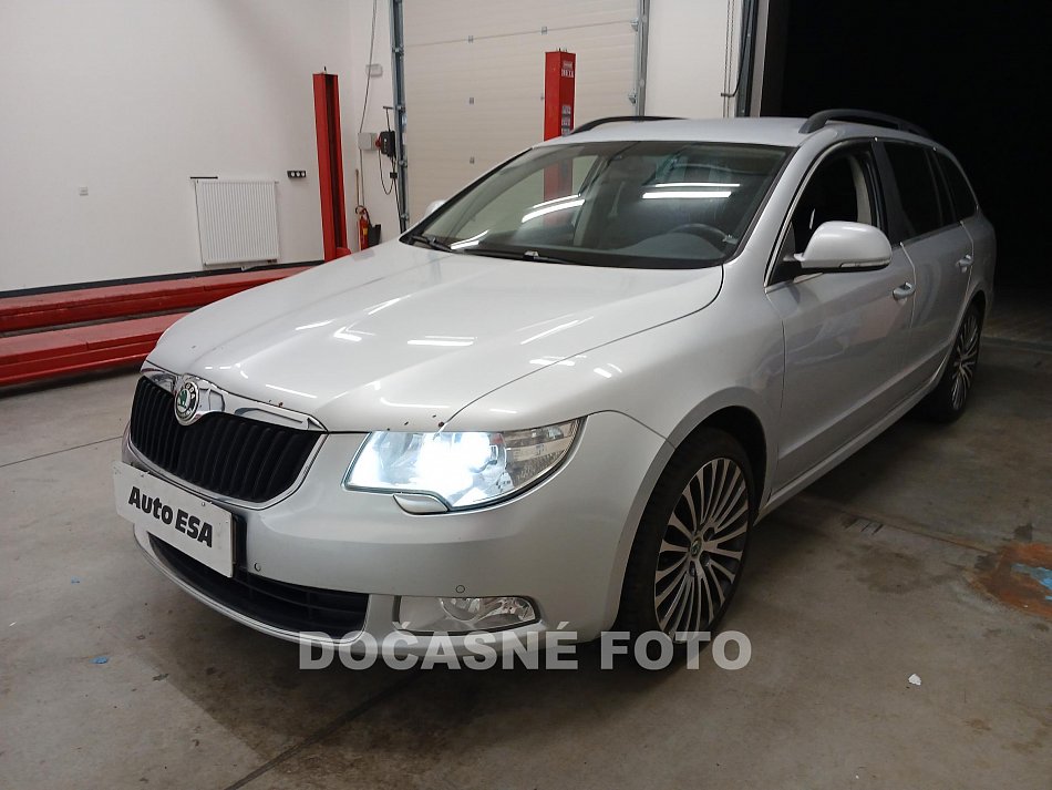 Škoda Superb II 2.0 TDi Ambiente