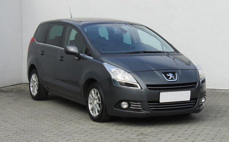 Peugeot 5008 2.0 HDi 