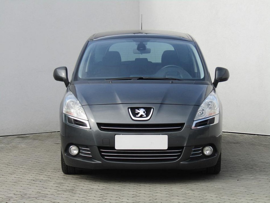 Peugeot 5008 2.0 HDi 