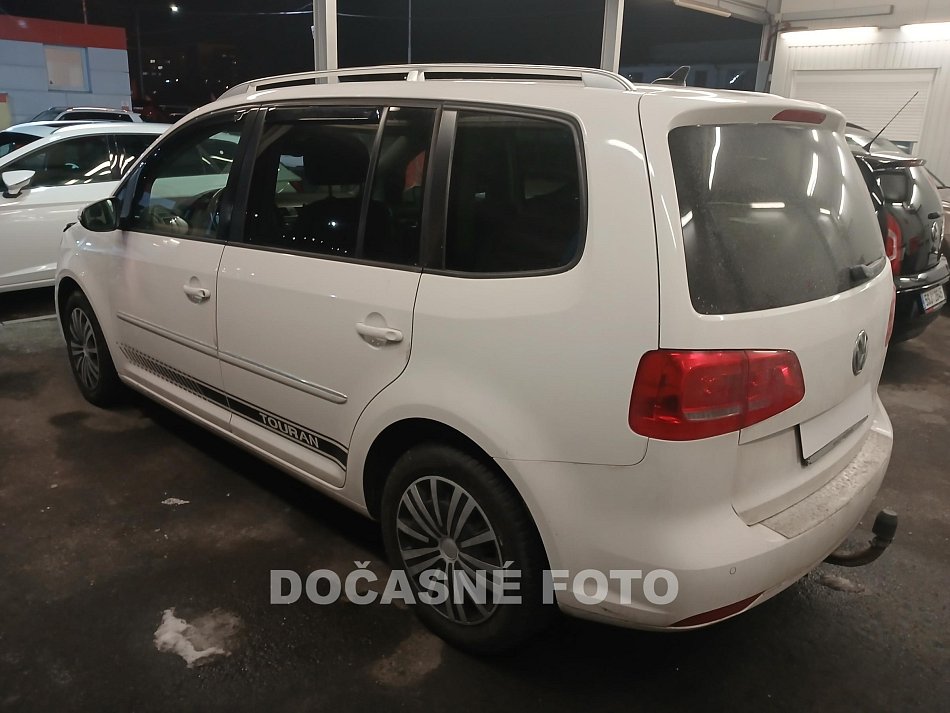 Volkswagen Touran 2.0 TDi 