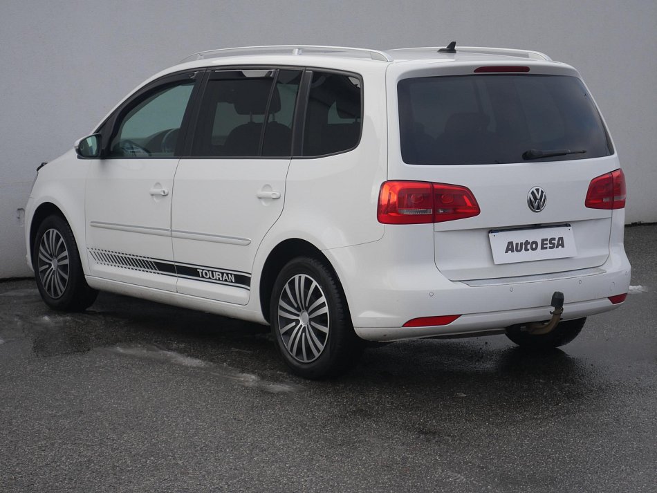 Volkswagen Touran 2.0 TDi 