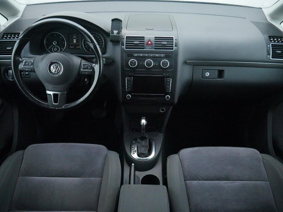 Volkswagen Touran 2.0 TDi 