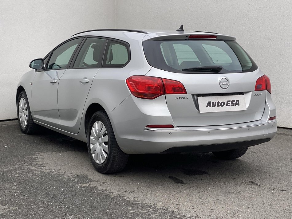 Opel Astra 1.6 CDTi 