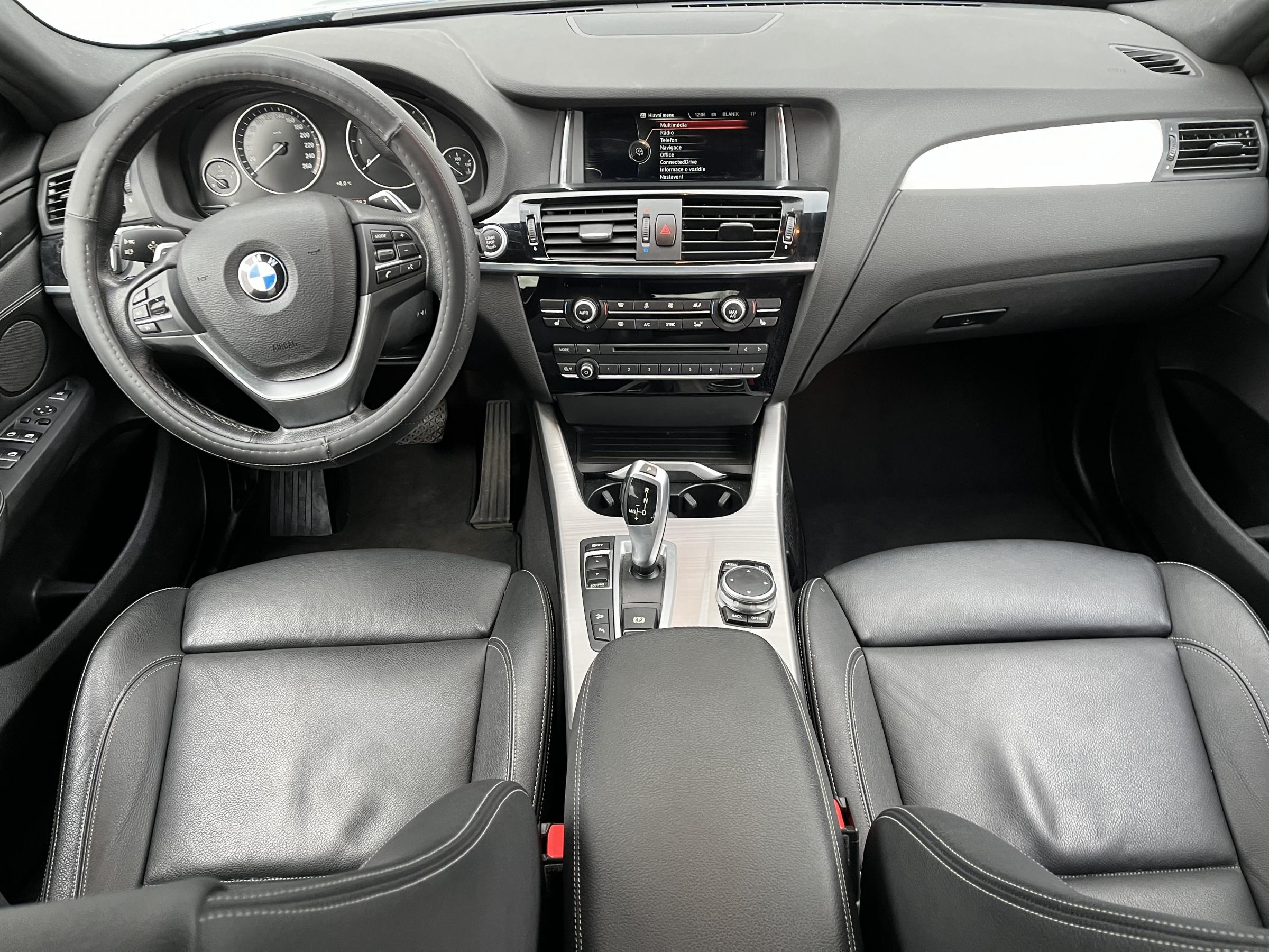 BMW X4, 2015 - pohled č. 13