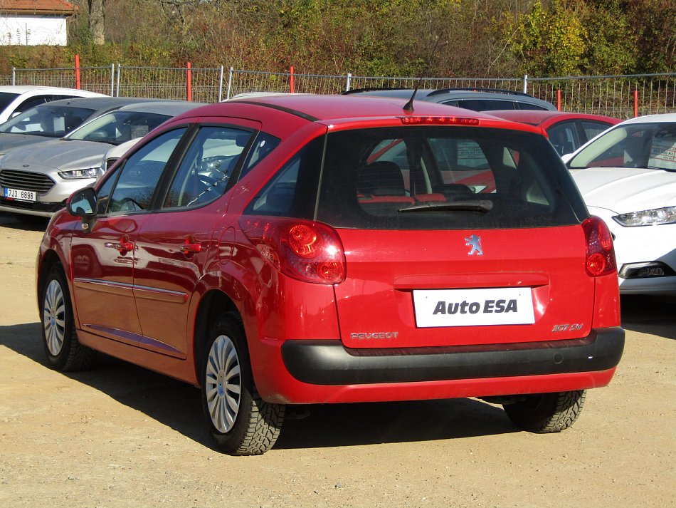 Peugeot 207 1.4i 