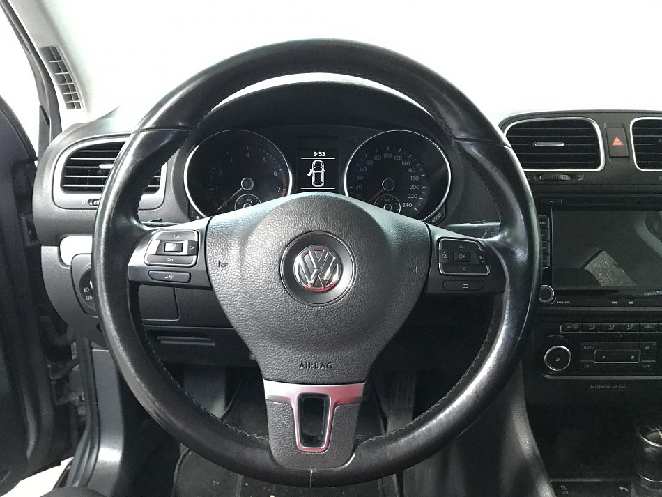 Volkswagen Golf 1.4TSI 