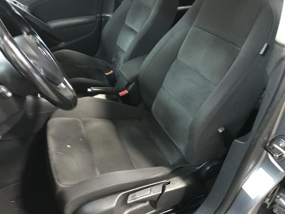 Volkswagen Golf 1.4TSI 