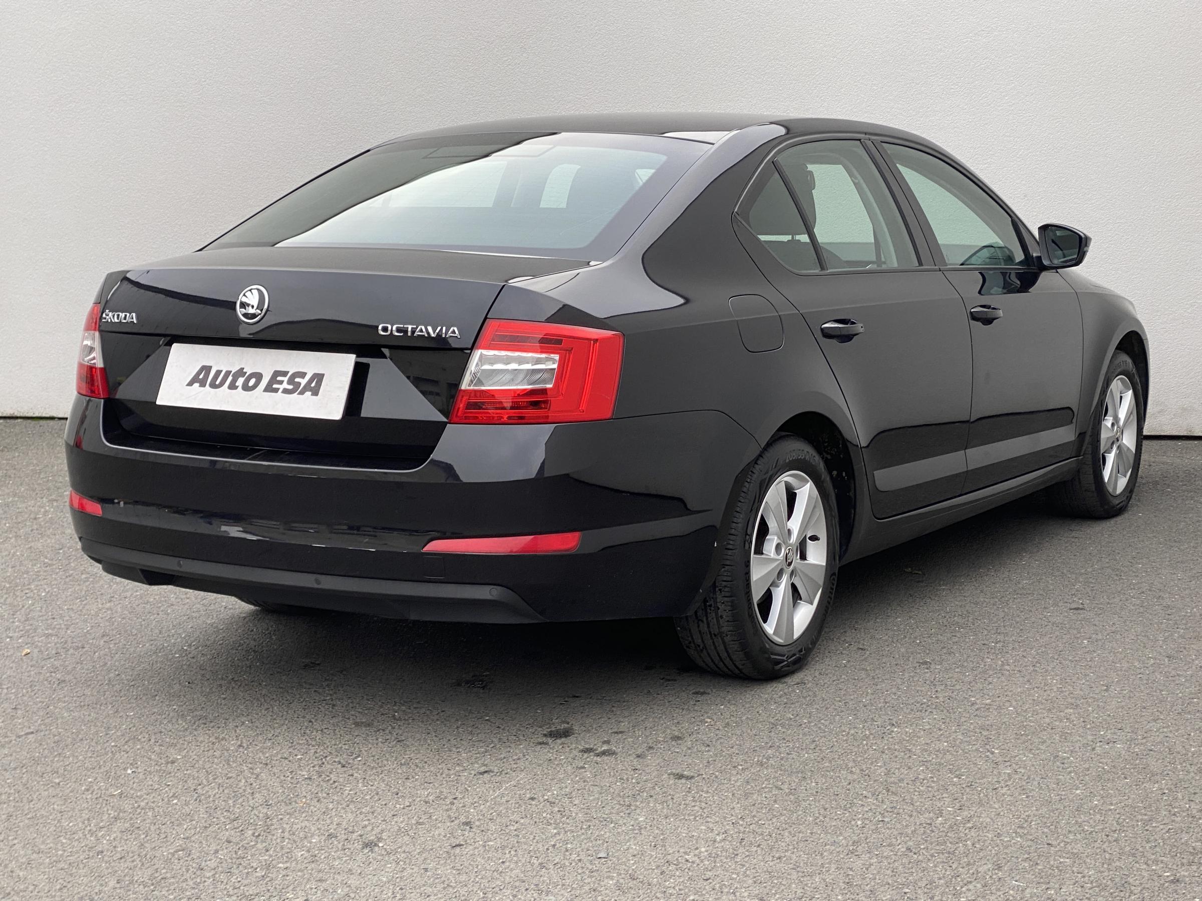 Škoda Octavia III, 2015 - pohled č. 4