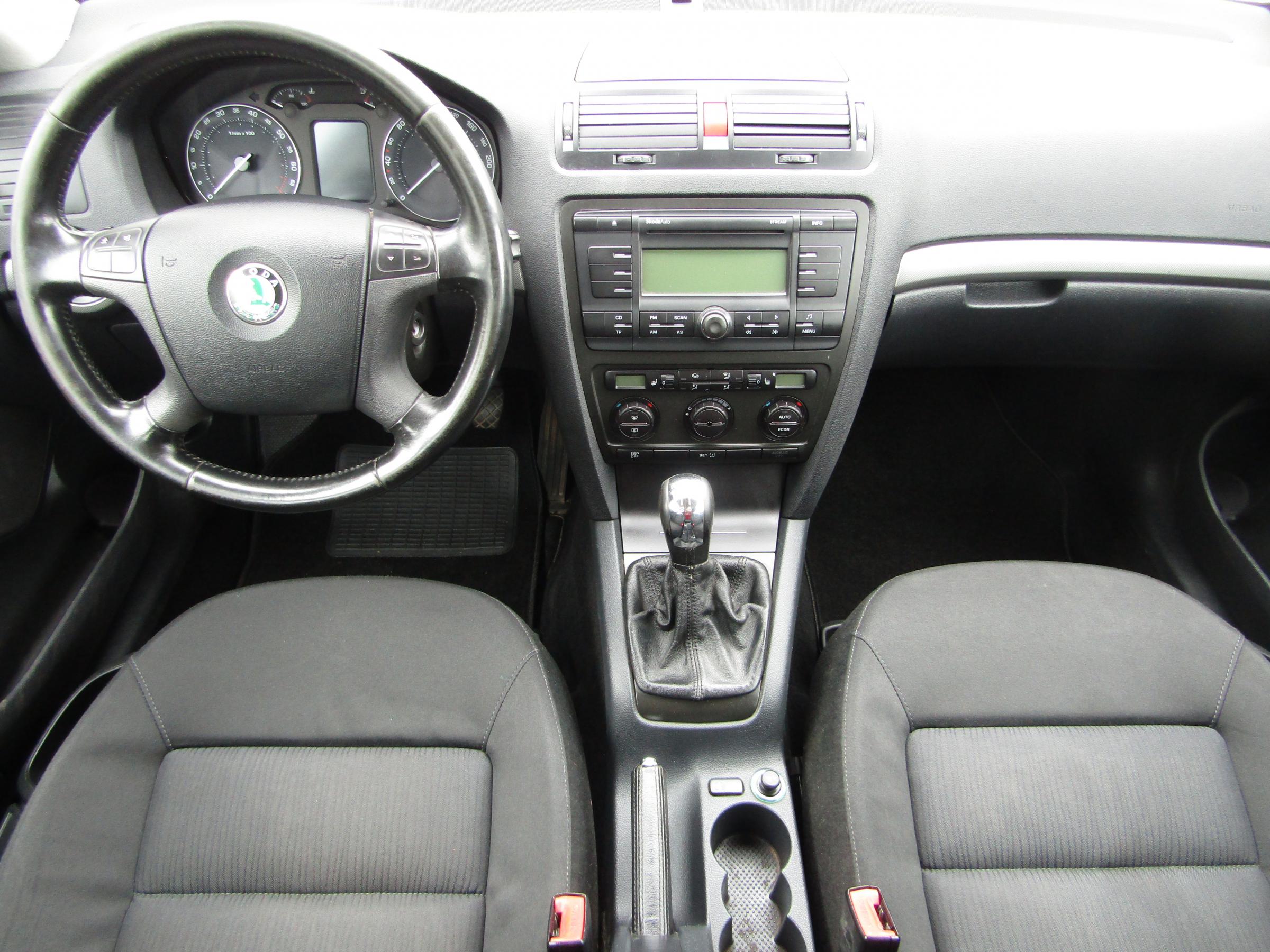 Škoda Octavia II, 2007 - pohled č. 11