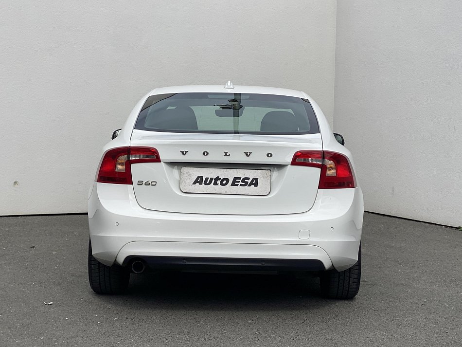 Volvo S60 2.0 D3 