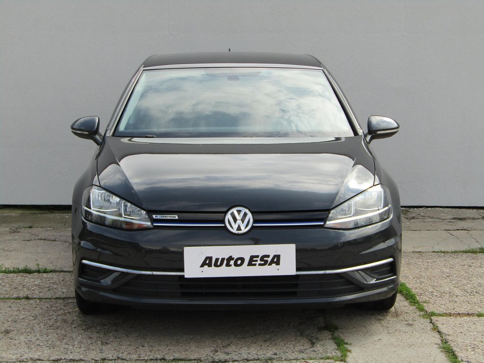 Volkswagen Golf 1.5 TSI 