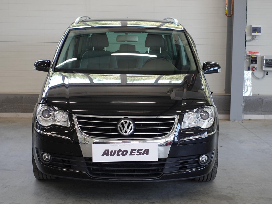 Volkswagen Touran 2.0TDi 