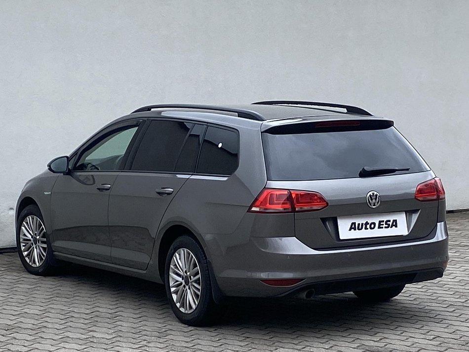 Volkswagen Golf 1.6 TDi 