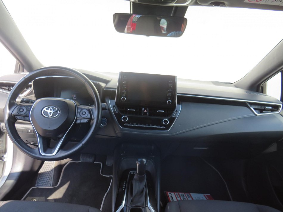 Toyota Corolla 1.8HSD Active