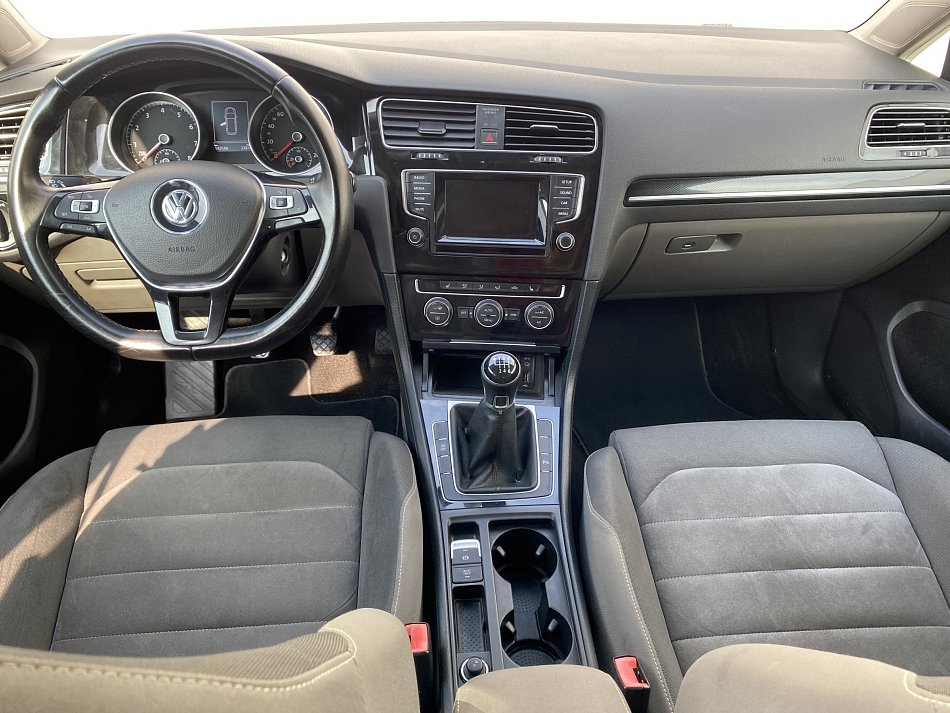 Volkswagen Golf 1.4 TSi 